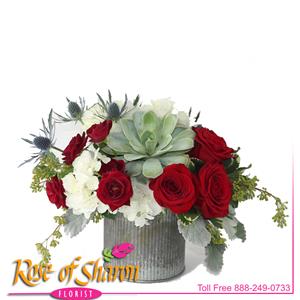 Miki Succulent & Rose Bouquet
